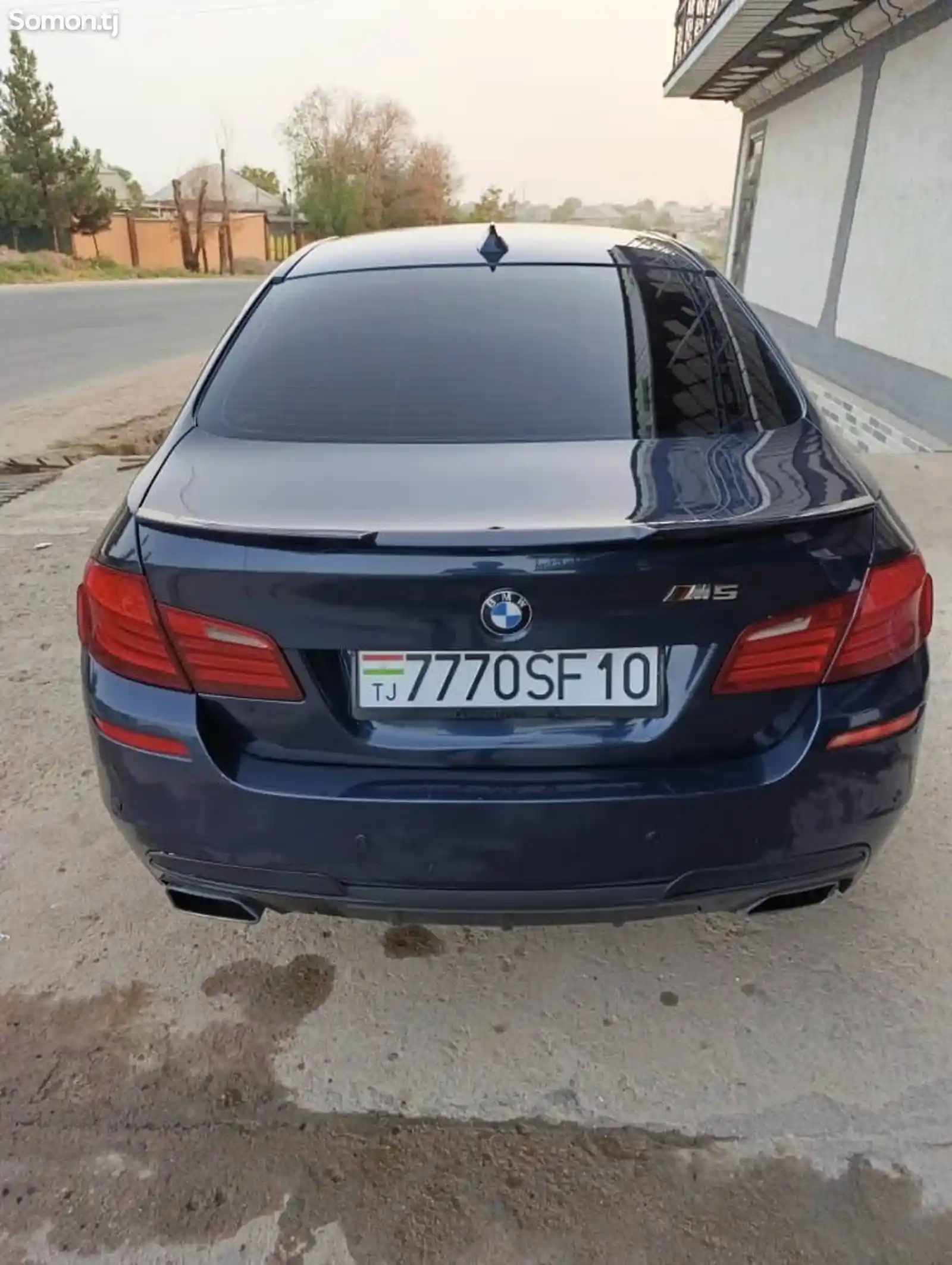 BMW 5 series, 2010-7