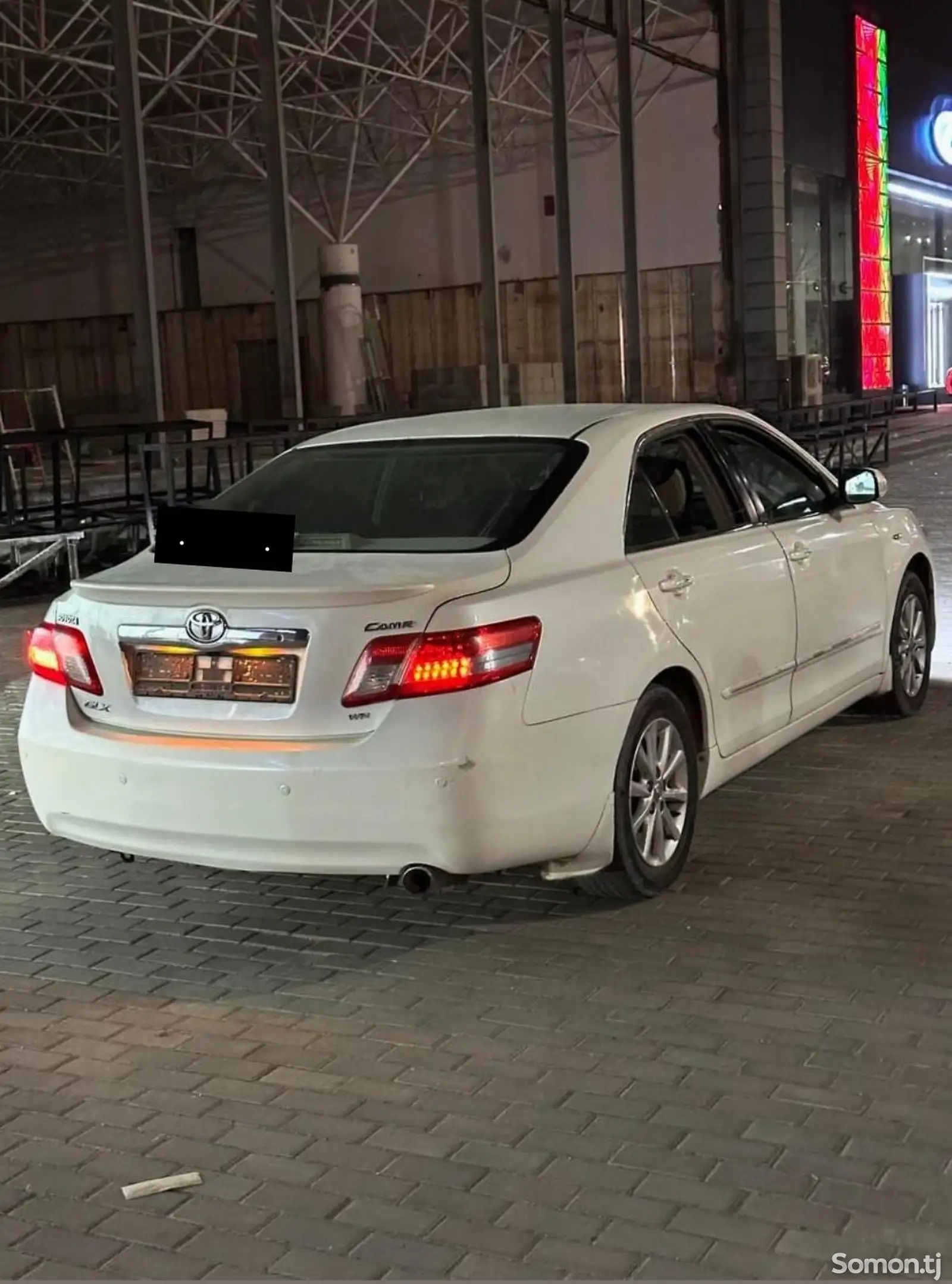 Toyota Camry, 2010-4