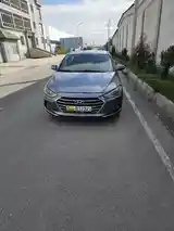 Hyundai Elantra, 2017-2