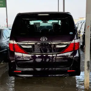 Toyota Vellfire, 2015