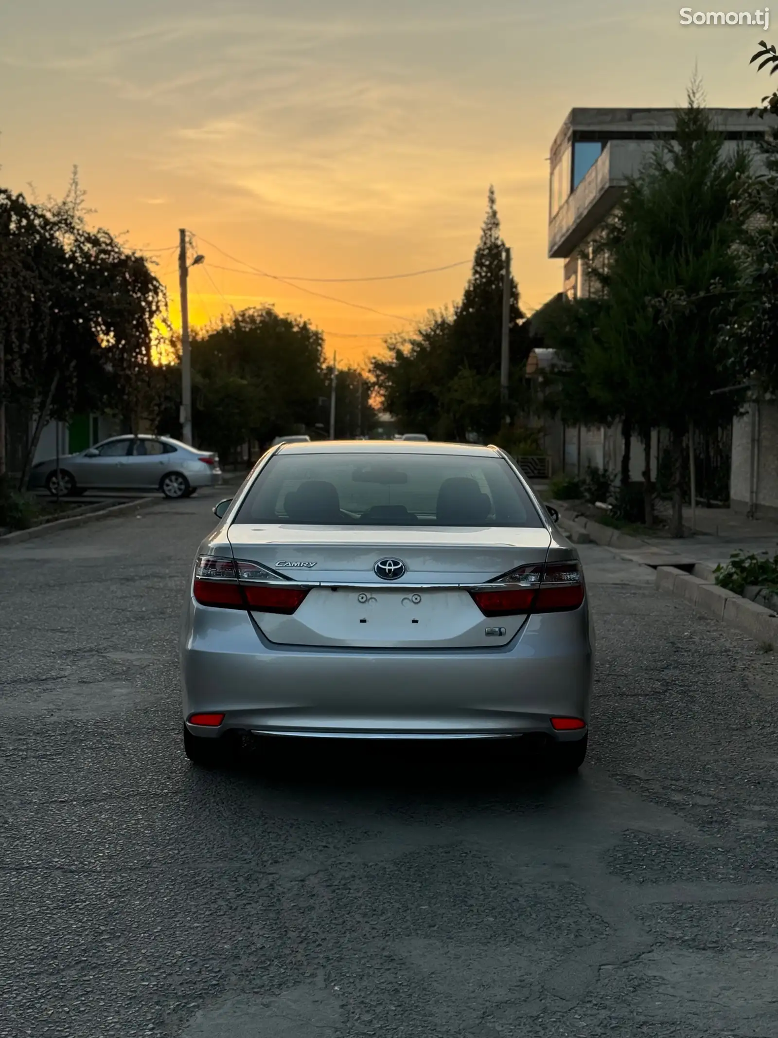 Toyota Camry, 2016-9