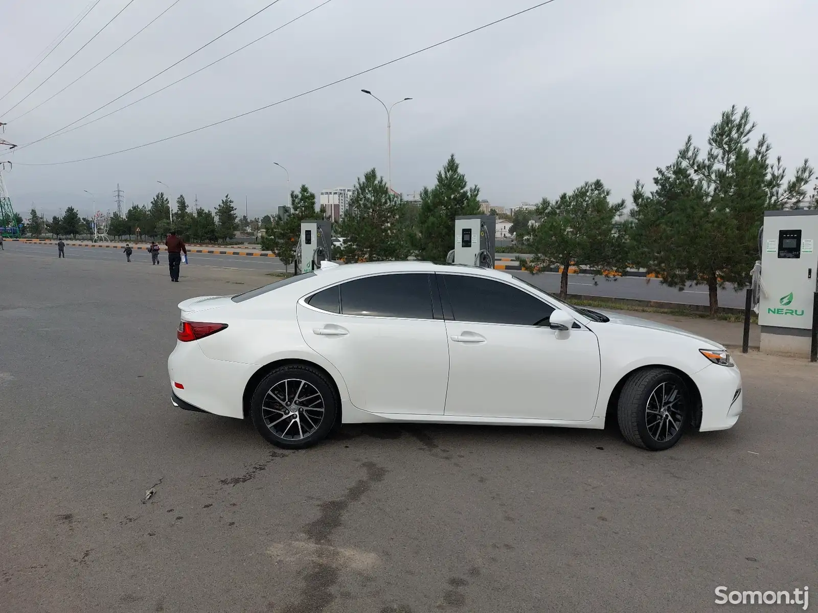 Lexus ES series, 2015-7