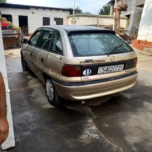 Opel Astra H, 1996