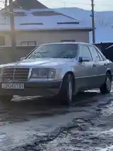 Mercedes-Benz W124, 1993-5