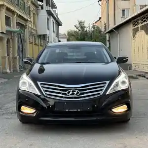 Hyundai Grandeur, 2011