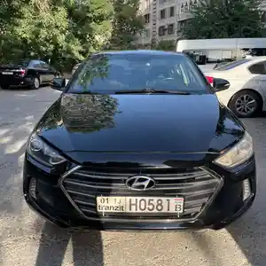 Hyundai Elantra, 2017