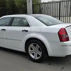 Chrysler 300C, 2007