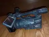 Видеокамера Sony HDR AX2000-6