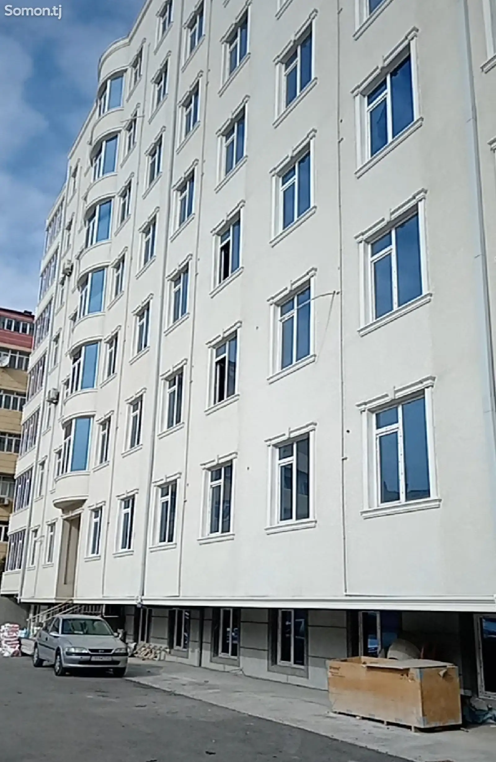 1-комн. квартира, Цокольный этаж, 50 м², 12мкр-1