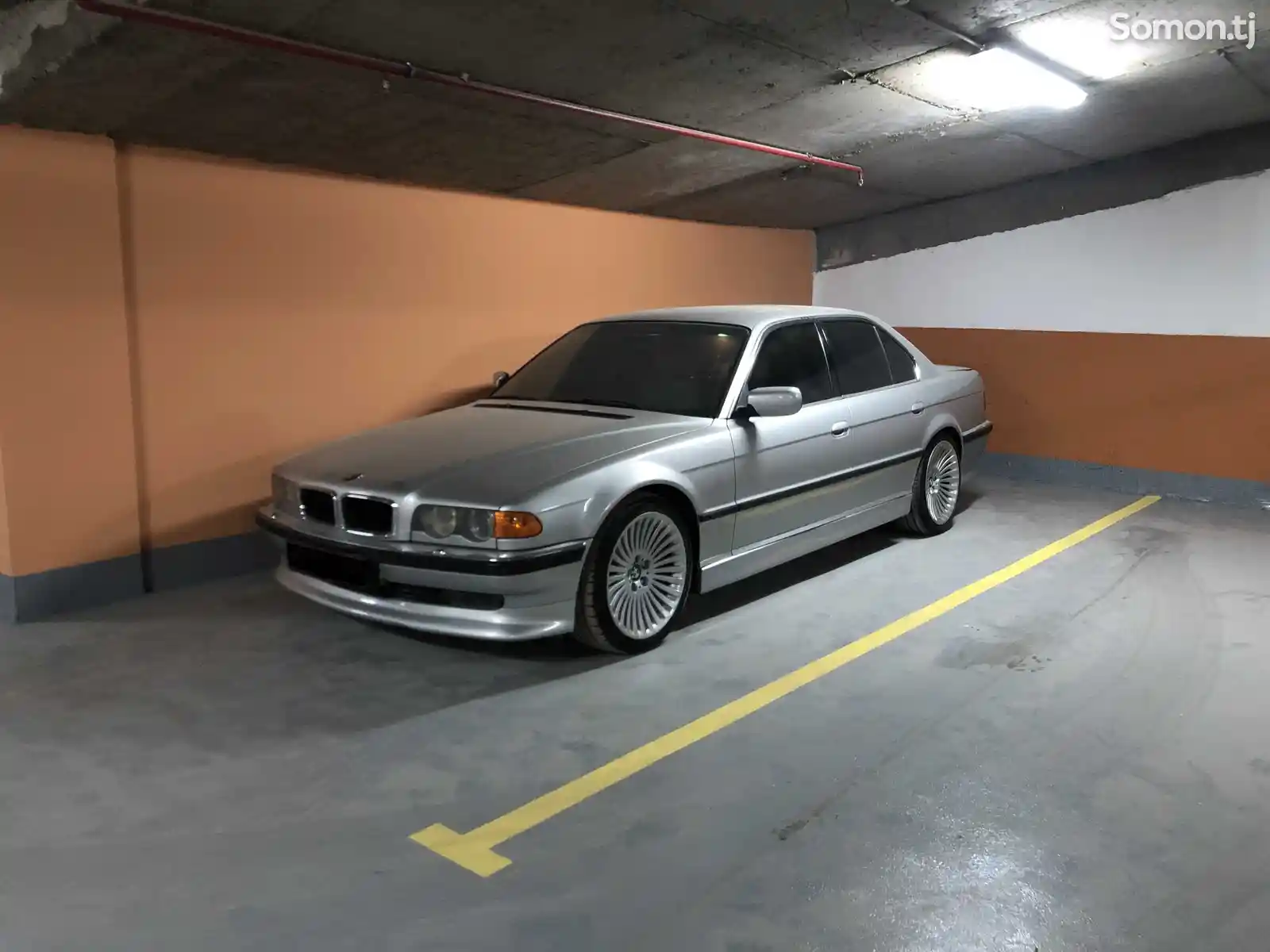 BMW 7 series, 2000-12