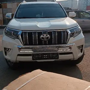 Toyota Land Cruiser Prado, 2013