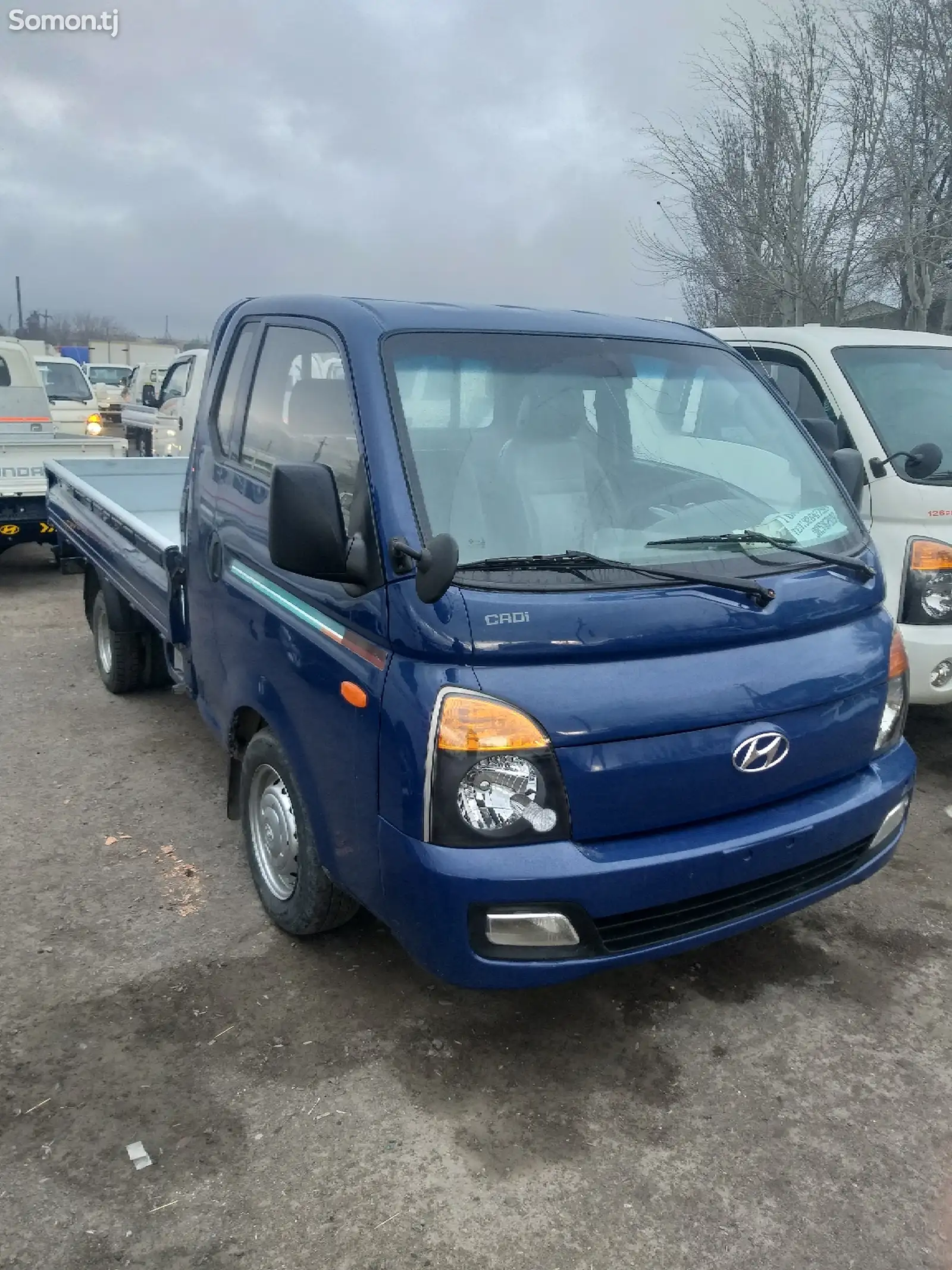 Бортовой автомобиль Hyundai Porter, 2012-1