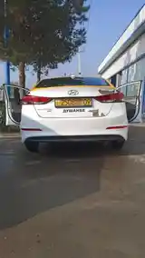 Hyundai Elantra, 2017-6