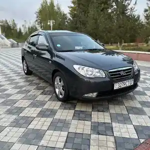 Hyundai Avante, 2009