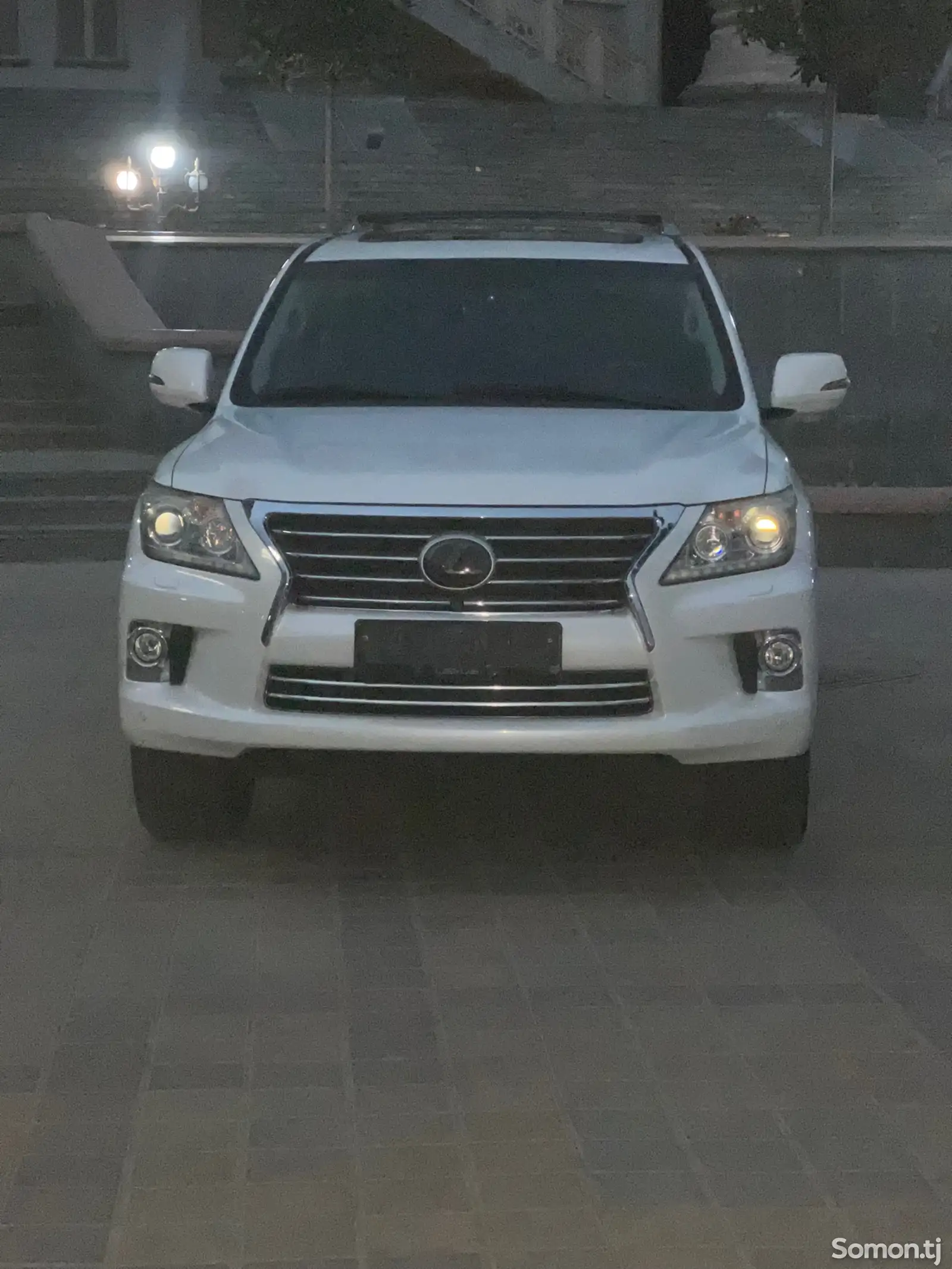 Lexus LX series, 2013-1