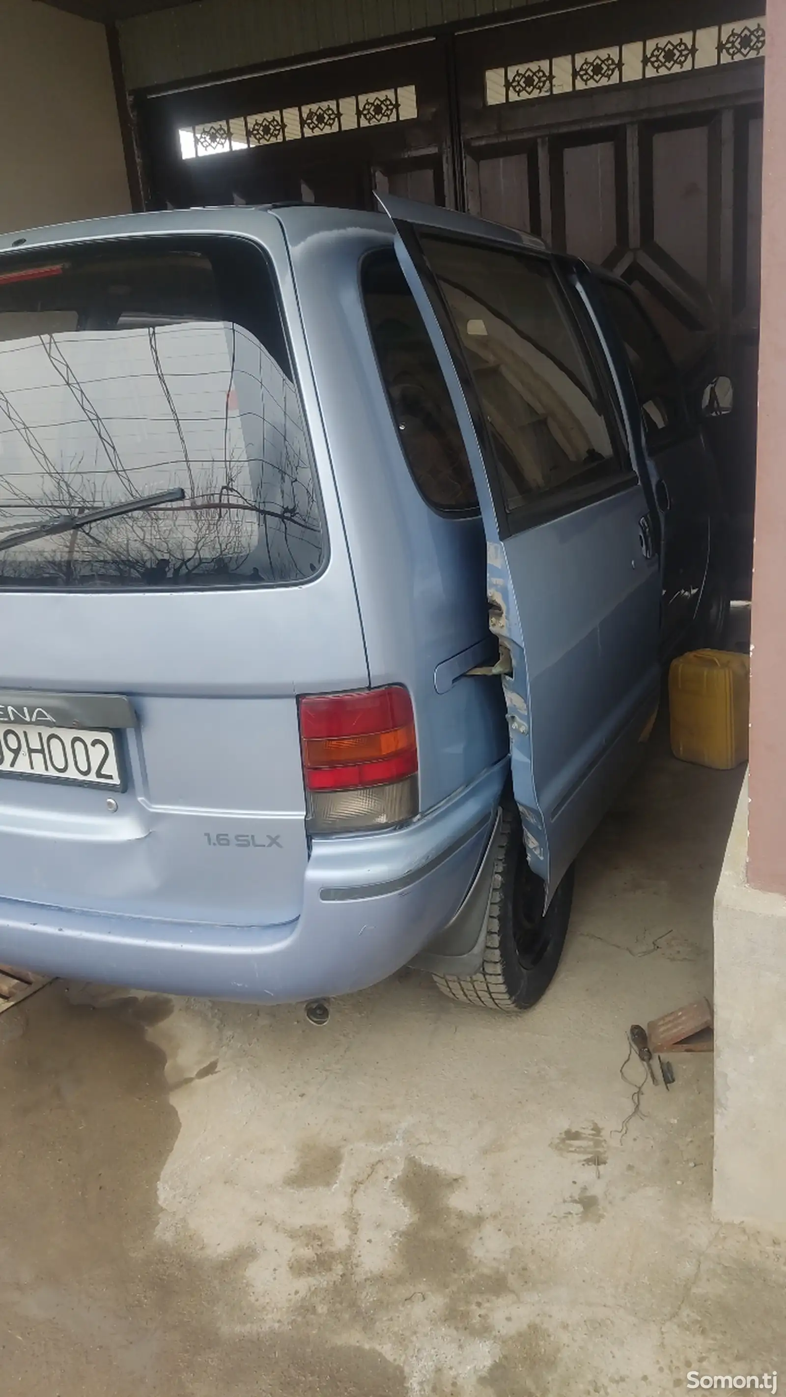 Nissan Serena, 1996-10