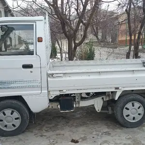 Бортовой грузовик Daewoo Labo, 2006