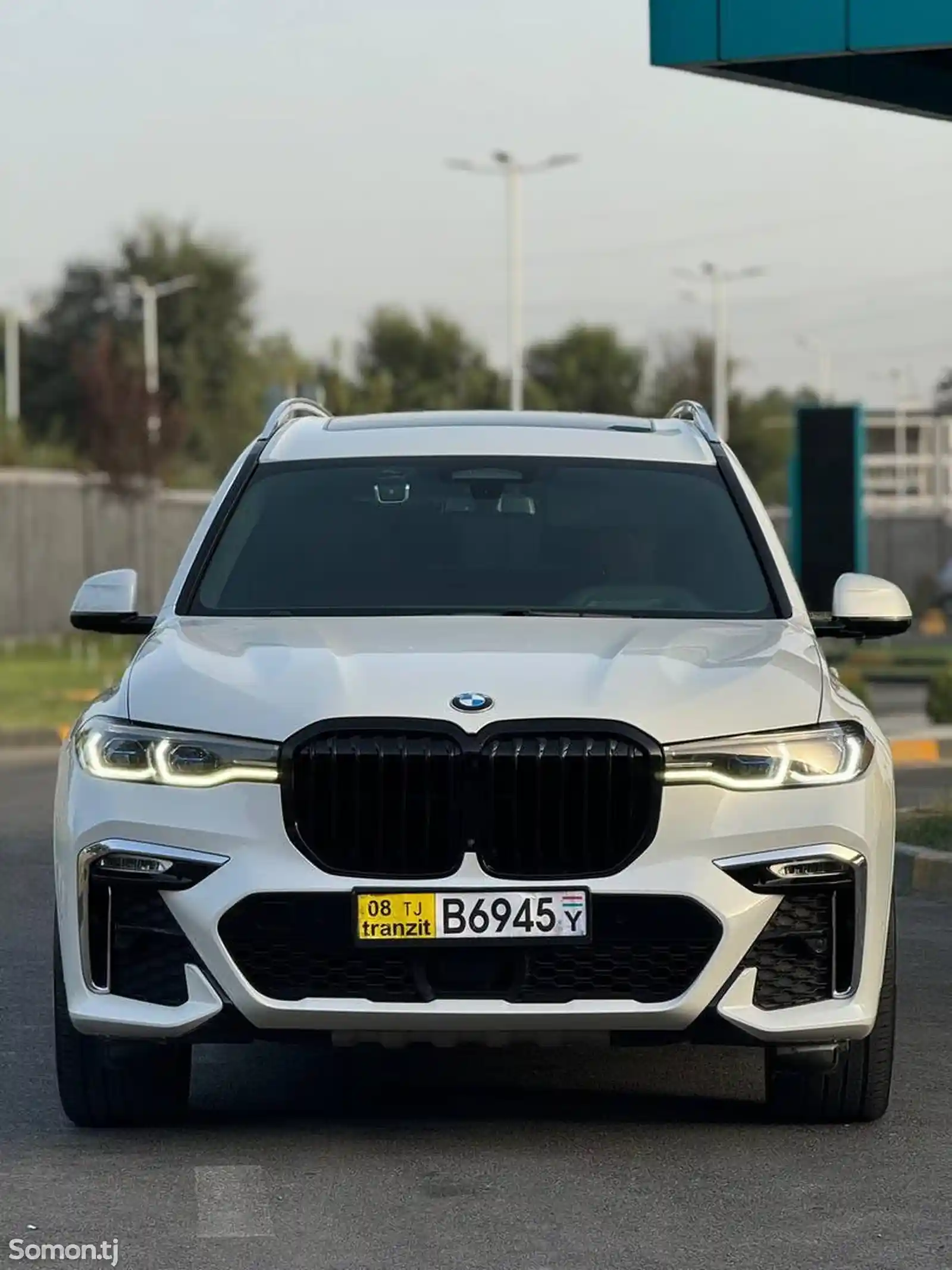 BMW X7, 2022-1