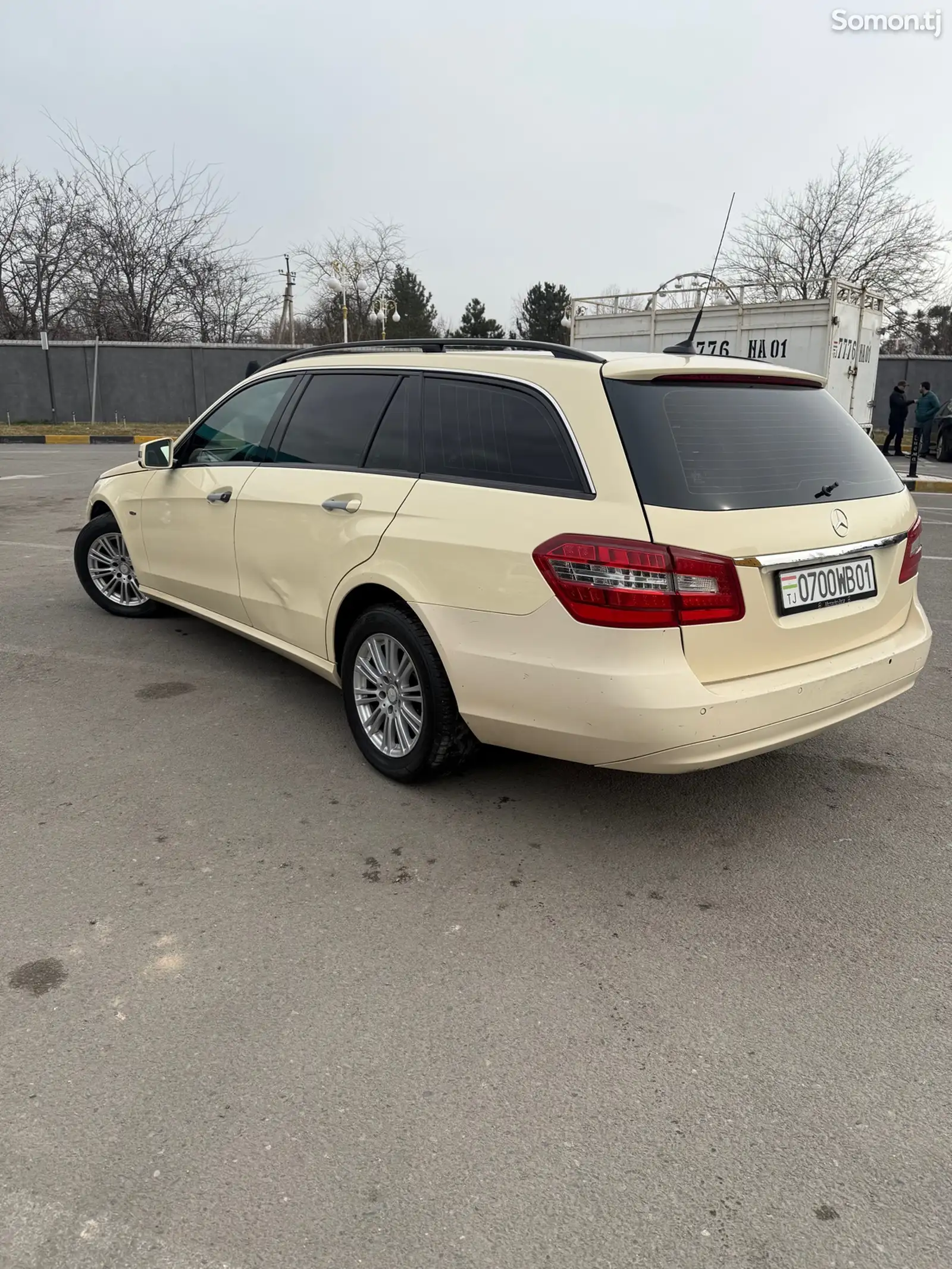 Mercedes-Benz E class, 2010-1