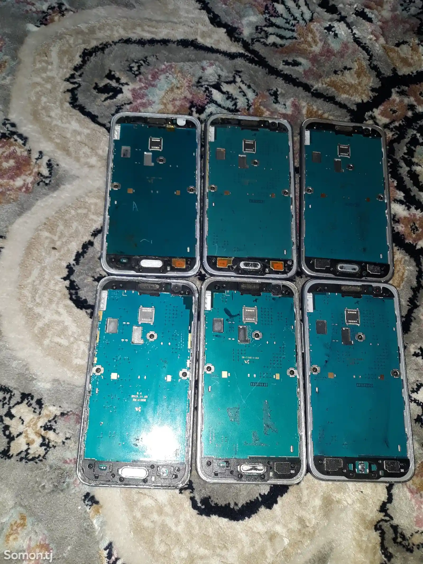 Комплект Телефонов Samsung Galaxy J1 На Запчасти-2