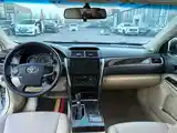 Toyota Camry, 2017-3