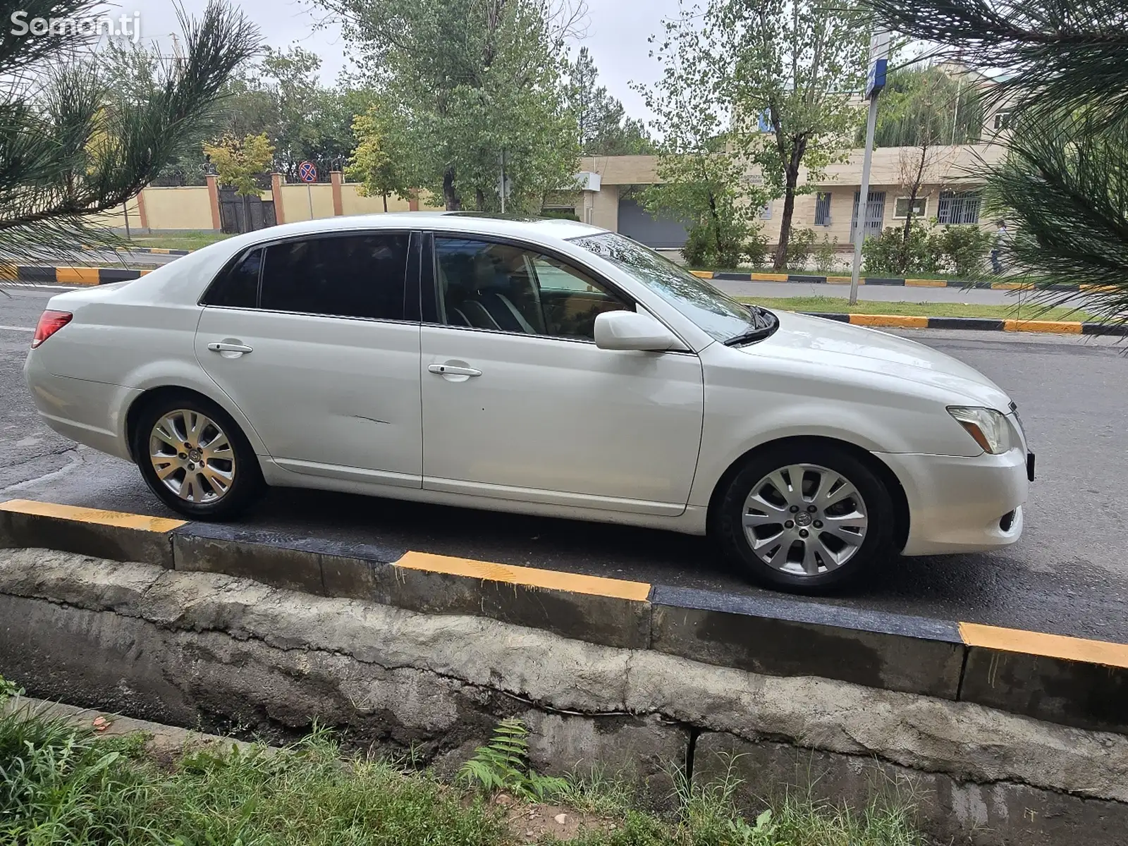 Toyota Avalon, 2006-12