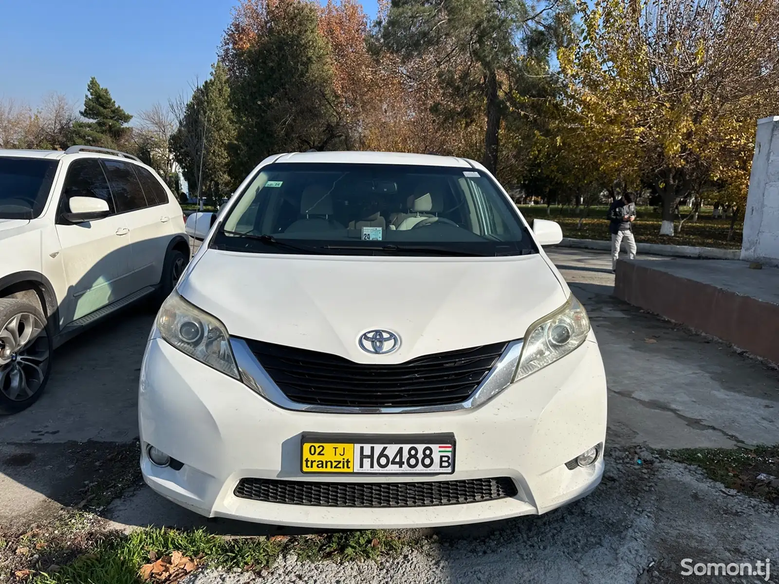 Toyota Sienna, 2011-1