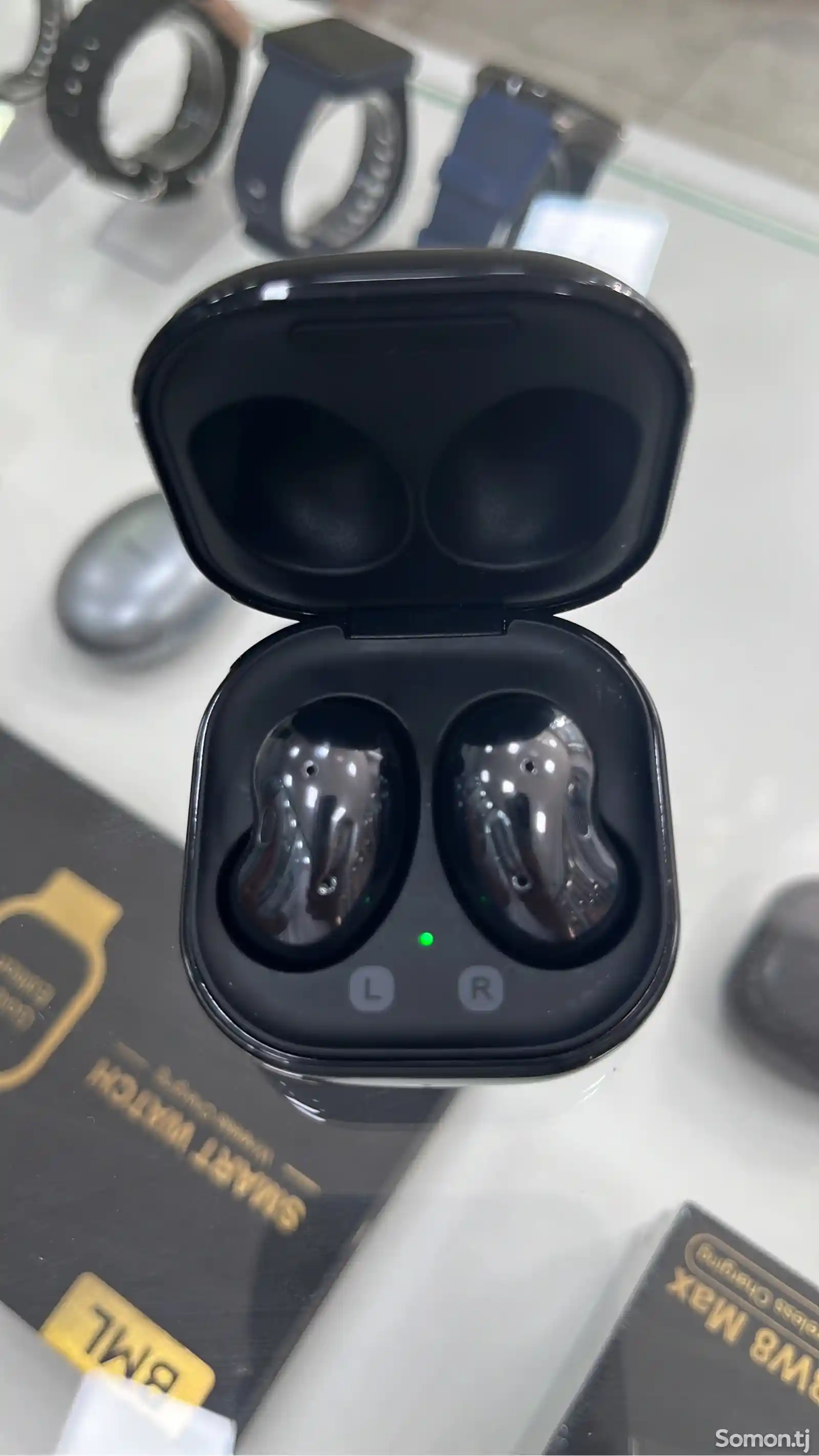 Наушники Samsung Buds Live