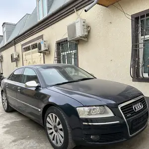 Audi A8, 2004