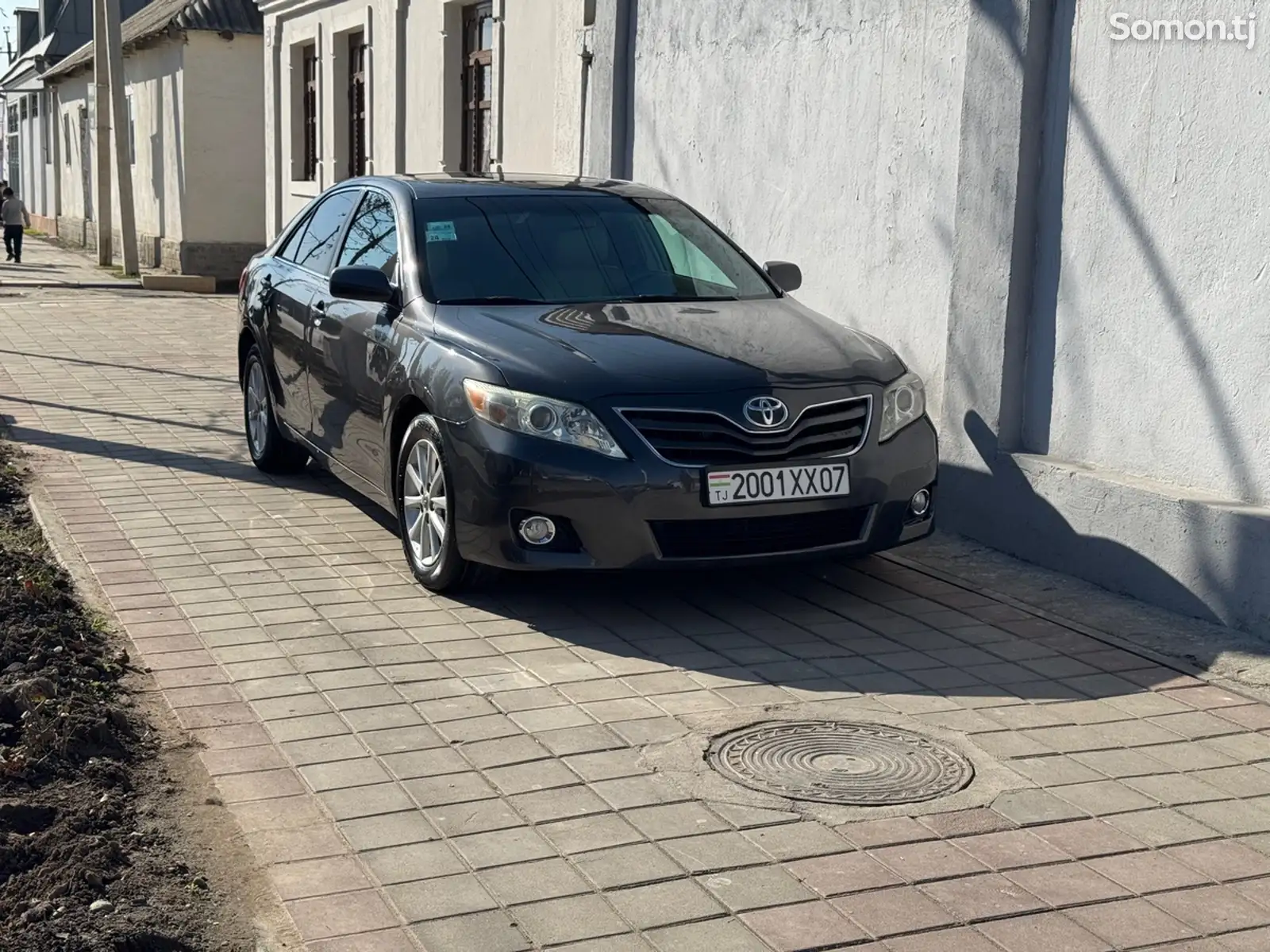 Toyota Camry, 2010-1