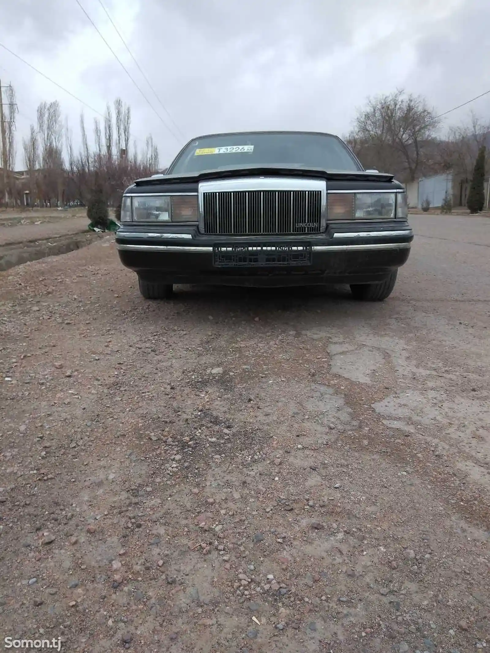 Lincoln Town Car, 1992-2