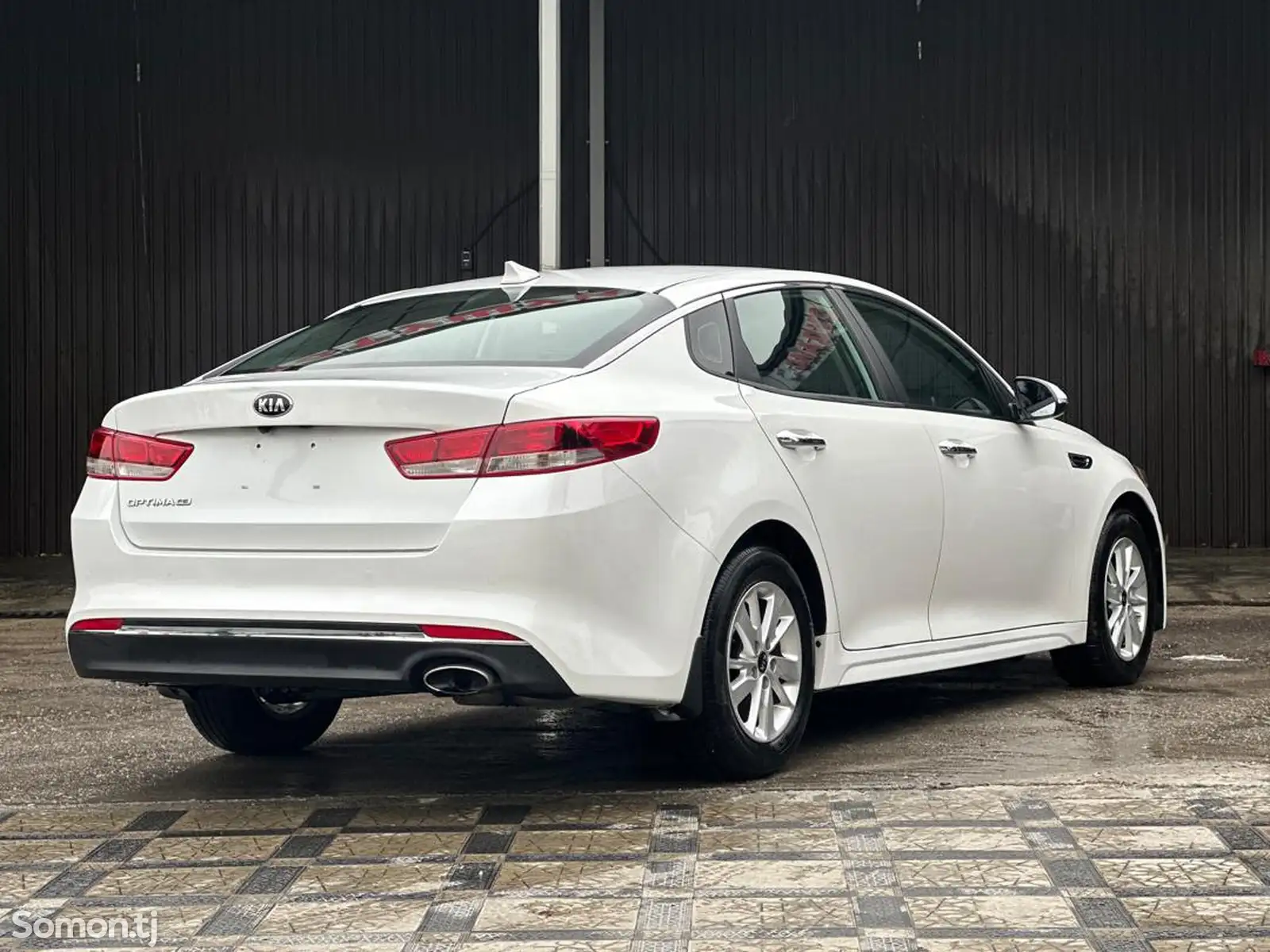 Kia Optima, 2016-5