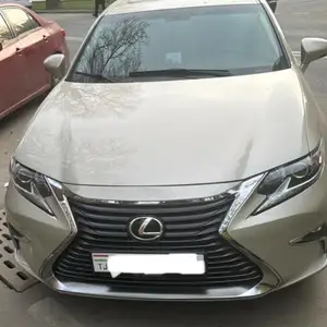 Lexus ES series, 2017