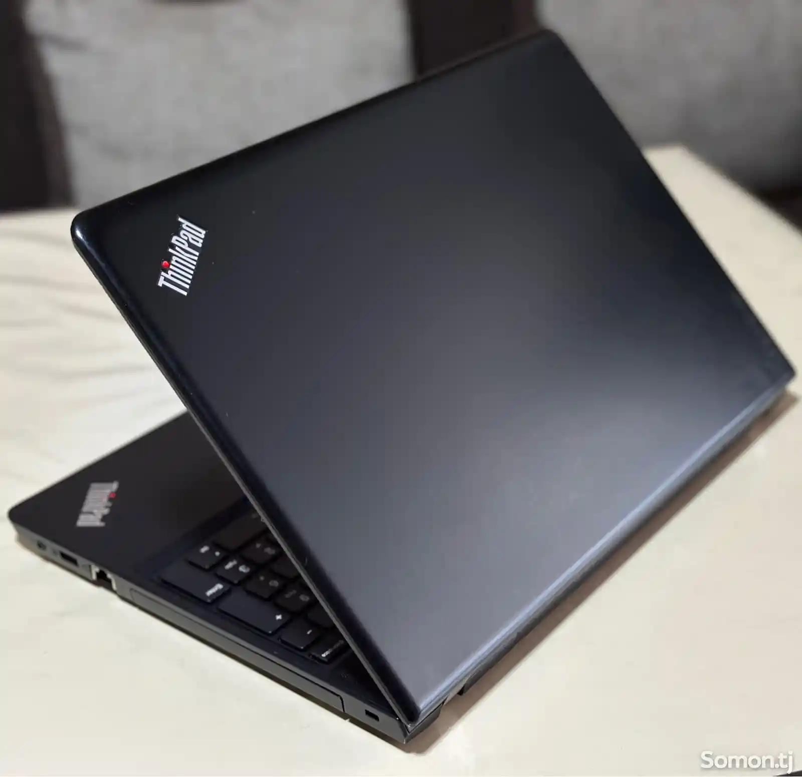 Ноутбук Lenovo Thinkpad Gaming E570 i5-7gen-4