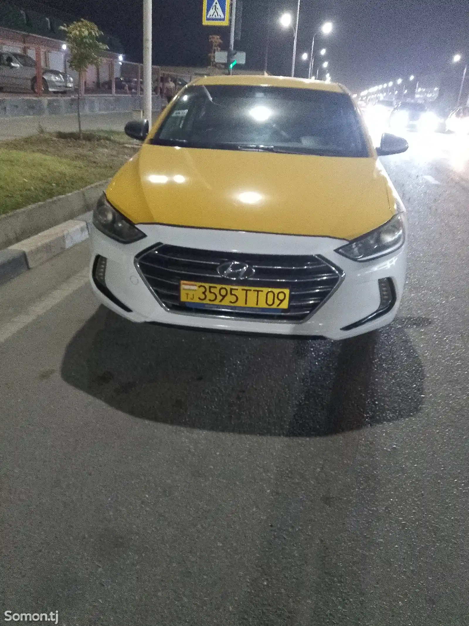 Hyundai Elantra, 2017-1