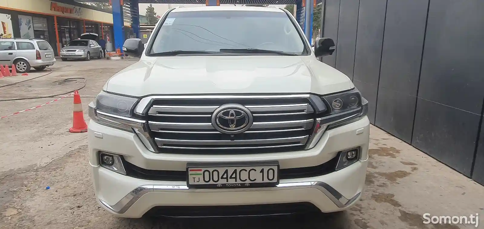 Toyota Land Cruiser, 2018-1