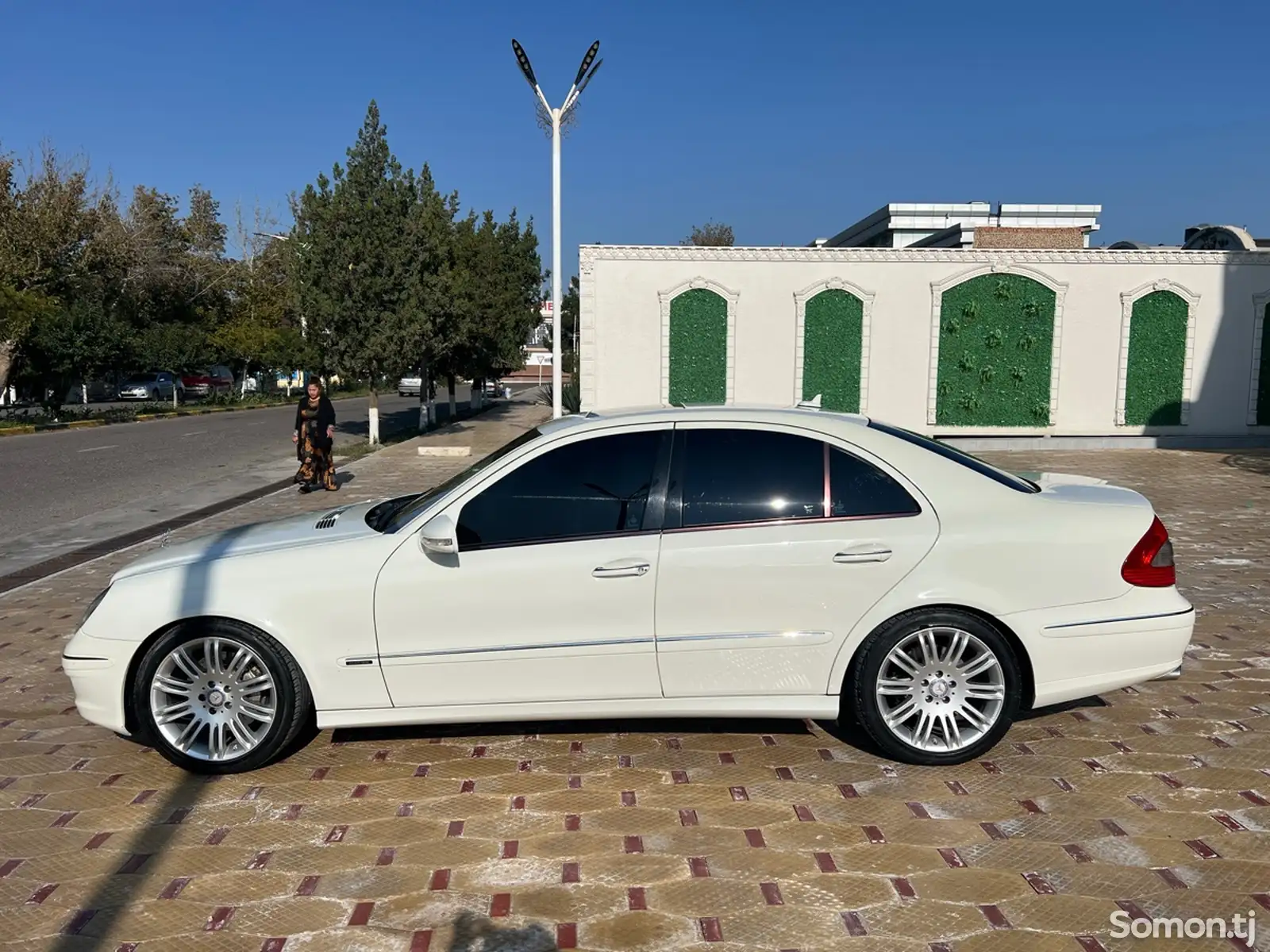 Mercedes-Benz E class, 2009-5