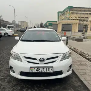 Toyota Corolla, 2012