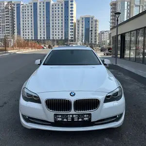 BMW 5 series, 2011