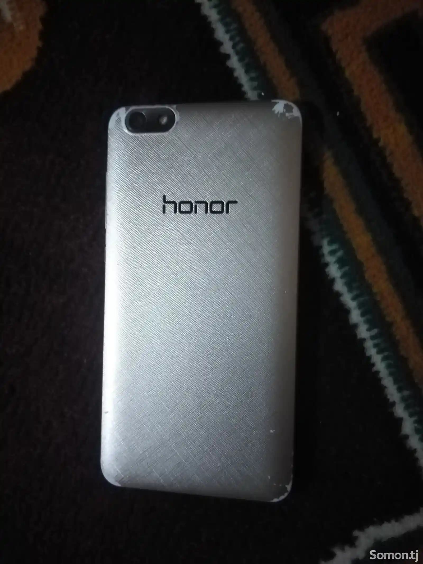 Смартфон Honor-2