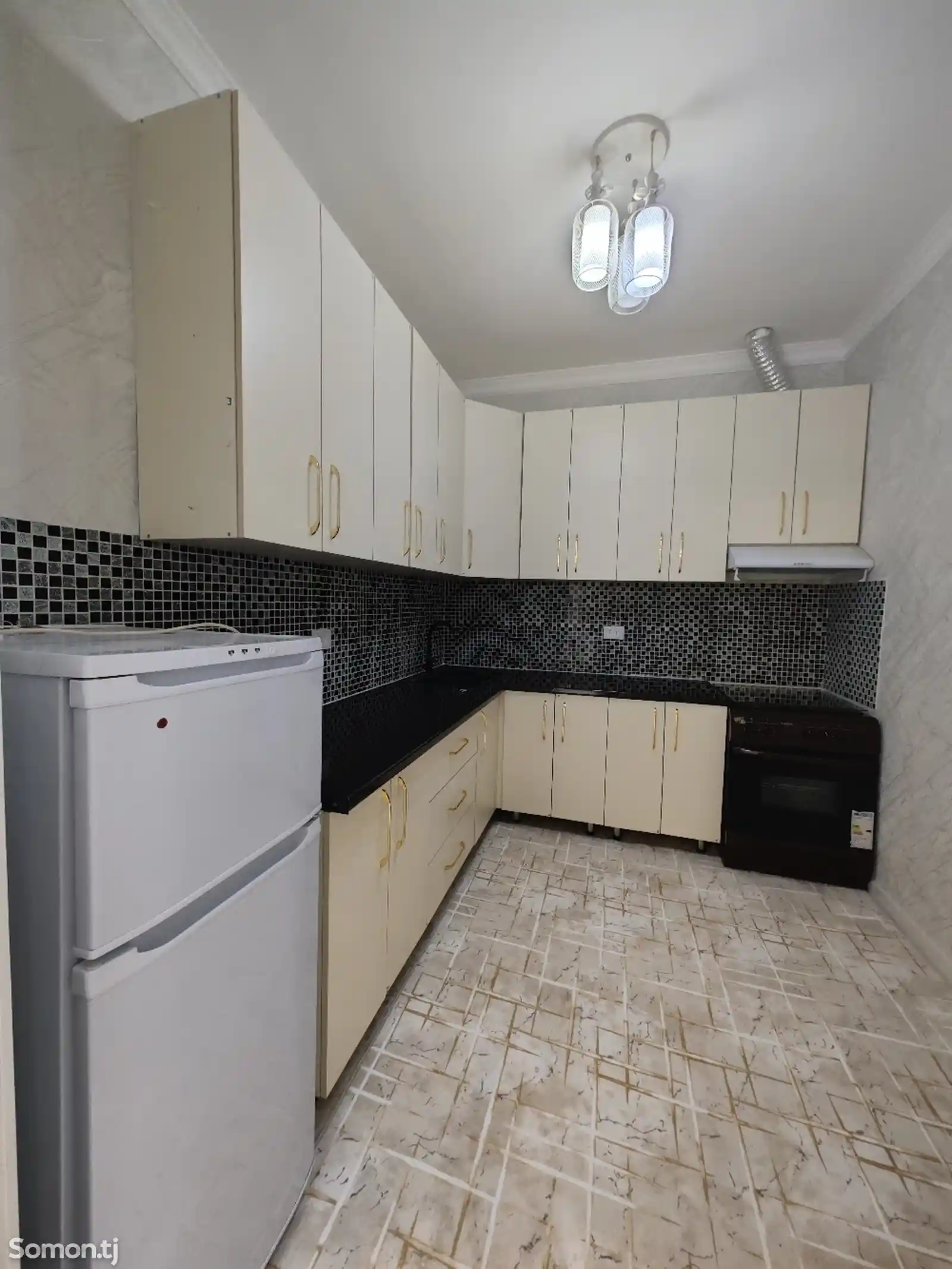 2-комн. квартира, 2 этаж, 58 м², улица Рудаки Перекресток Воданасос-7