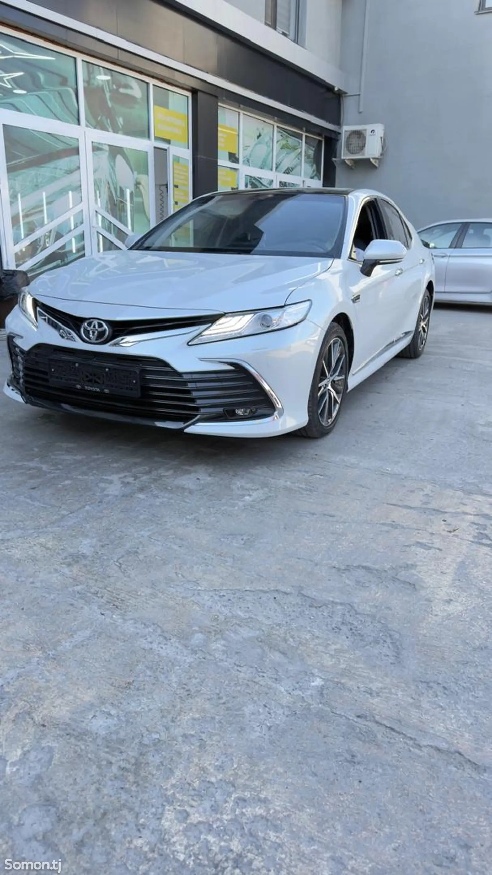 Toyota Camry, 2023-6