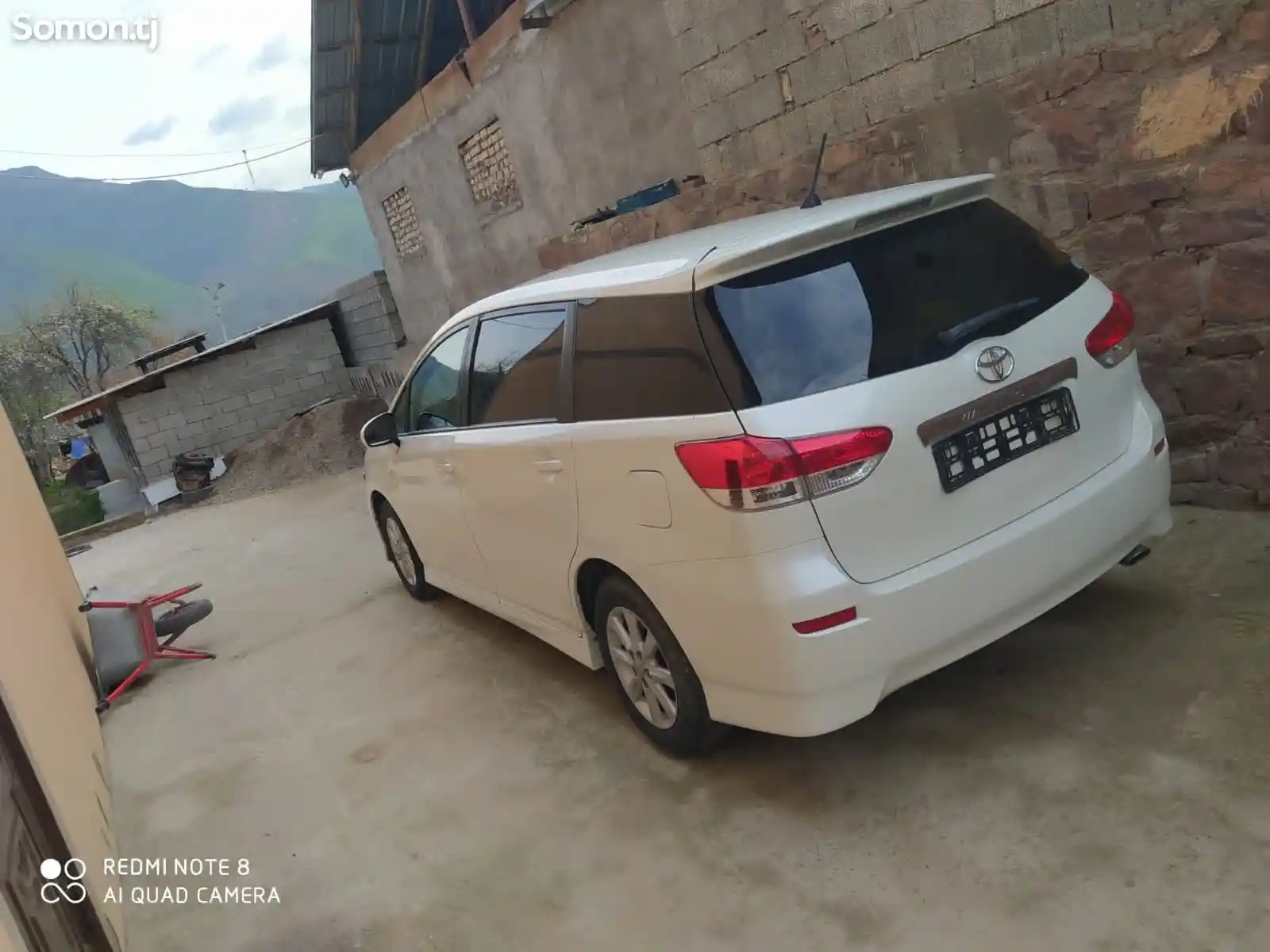 Toyota Wish, 2010-4