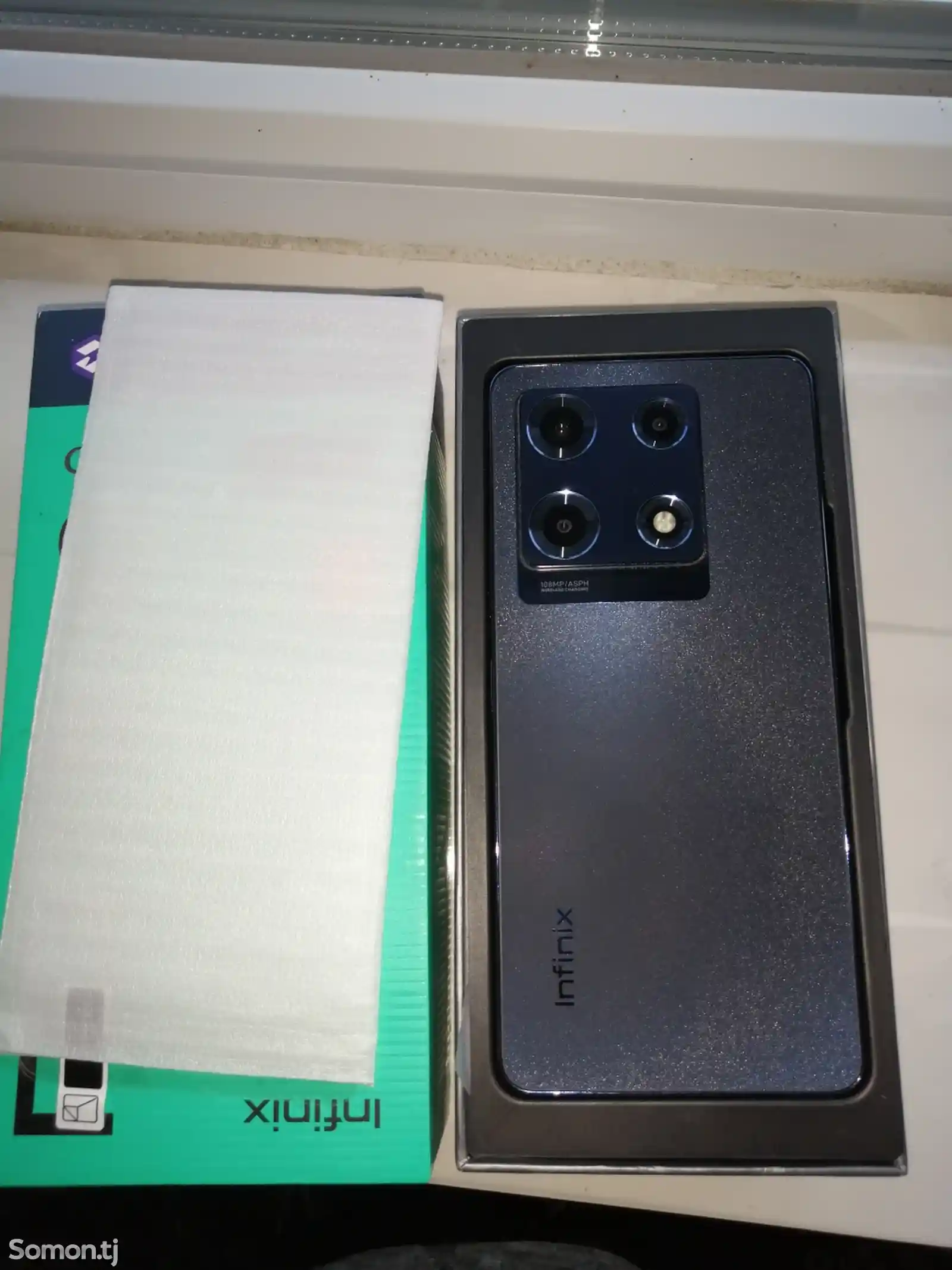 Infinix Note 30-2