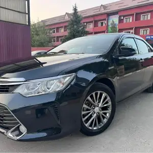 Toyota Camry, 2015