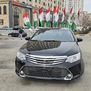 Toyota Camry, 2015