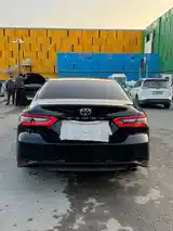 Toyota Camry, 2019-4