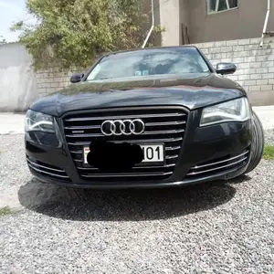 Audi A8, 2011