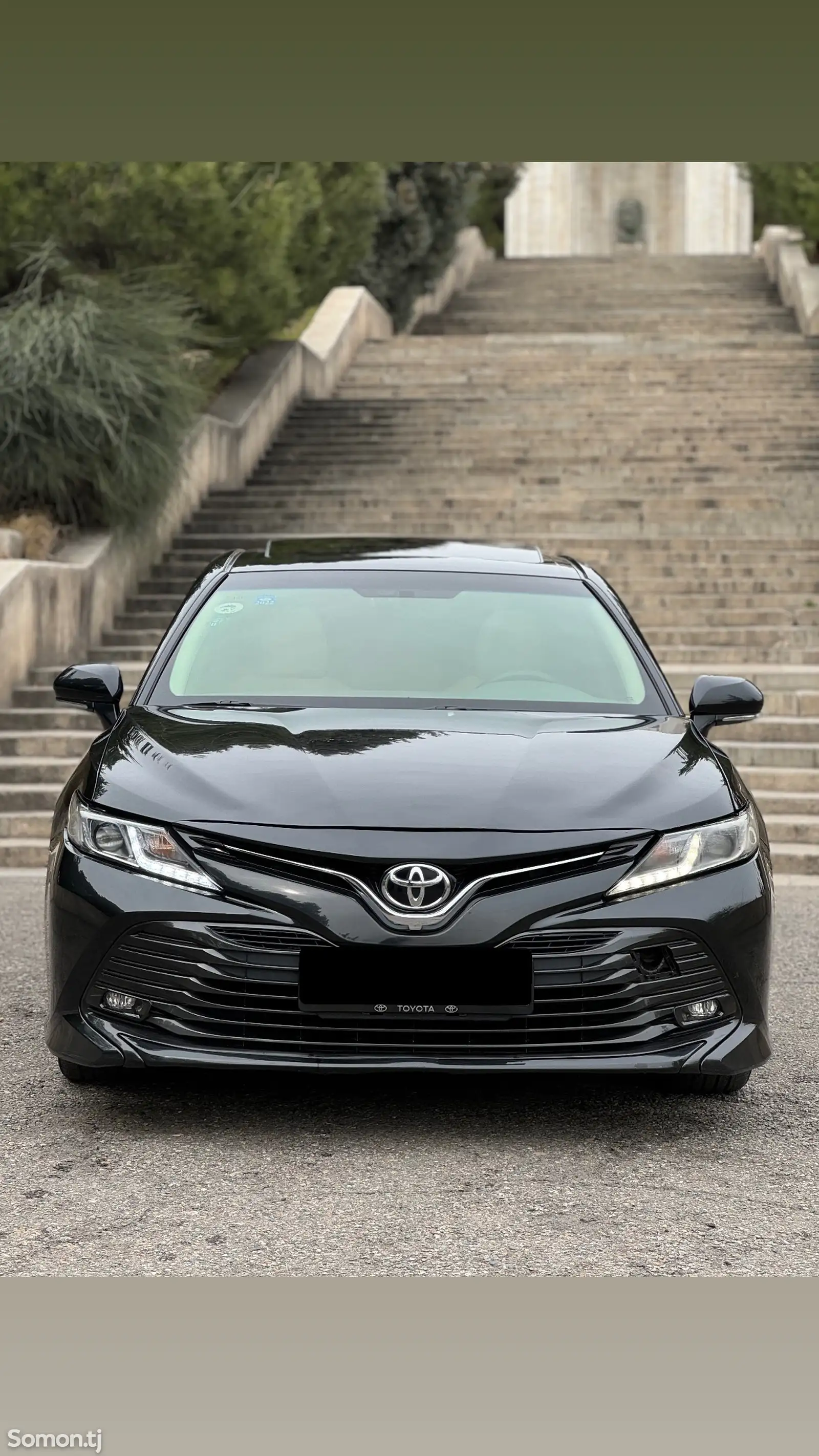 Toyota Camry, 2018-1