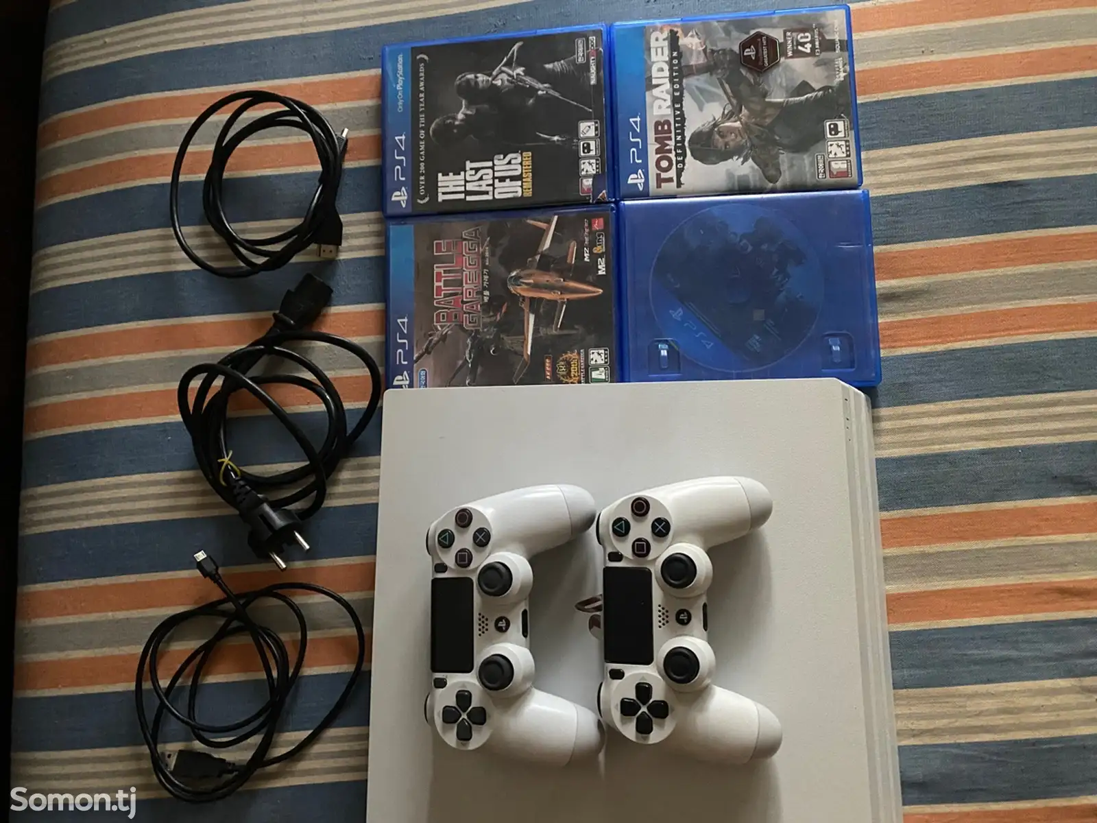 Игровая приставка Sony PlaYstation 4 Pro 1TB-2